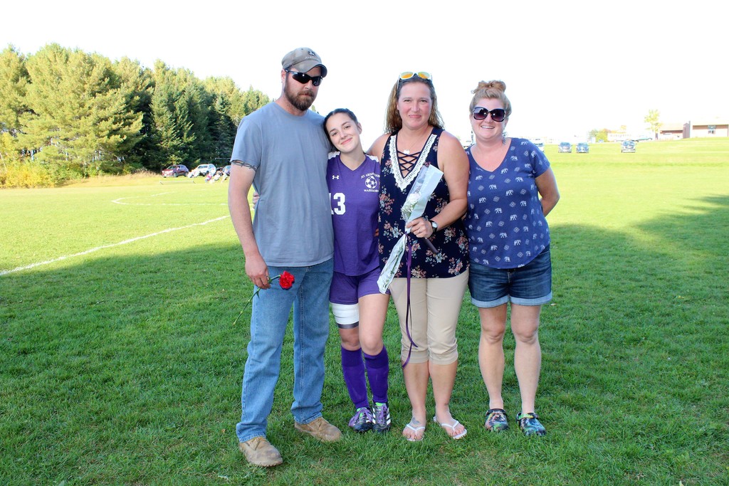 senior Willow Brooks